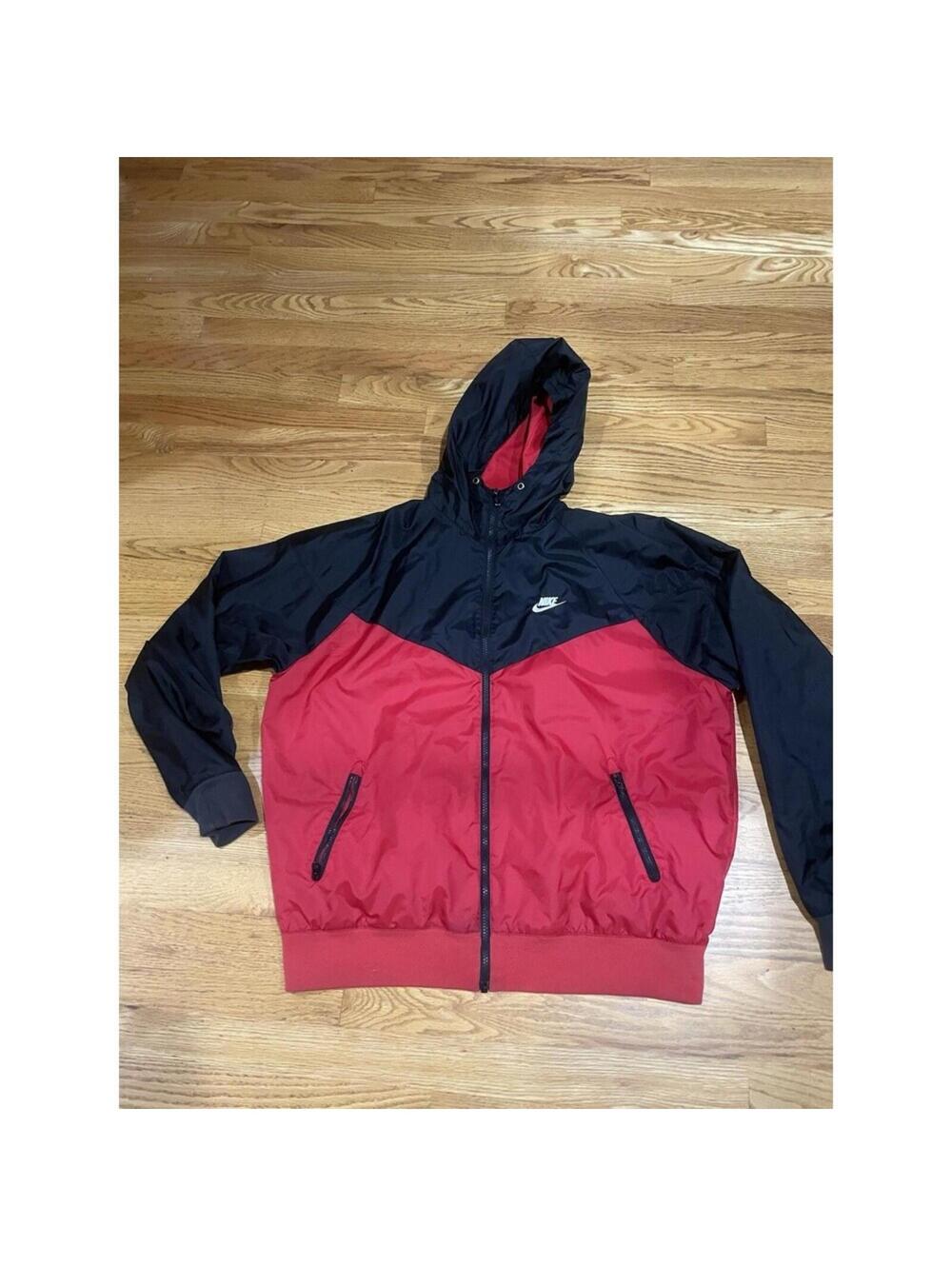 Nike  Men's Colorblock Windbreaker Jacket Red Black  Size Large
